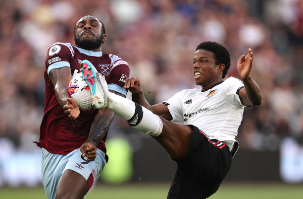 可能对伊萨 可能对伊萨